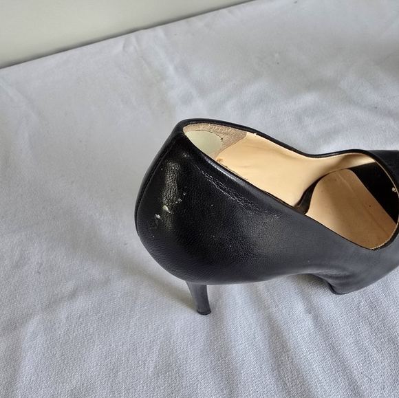 GUESS Honora Black  Peep-Toe Platform Pumps Size 6M - Picture 5 of 7